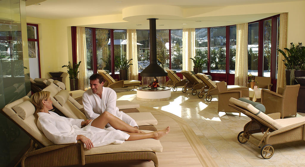 Hotel Vier Jahreszeiten Санкт-Леонхард-им-Пицталь Экстерьер фото